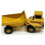 Set of 5 Die-Cast Construction Vehicle Toys CAT and Bobcat