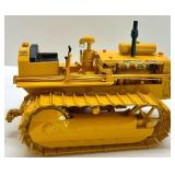 CAT Model D4 Limited Edition Scale Model Tractor with Moving Parts