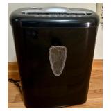 AmazonBasics Cross-Cut Paper and Credit Card Shredder