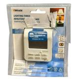 Honeywell/LUX Thermostat and Remote Control Bundle