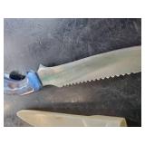 2040 Gamefish Knife in good Solid condition with Sheath