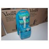 *12* Gillette Venus Extra Smooth Razors