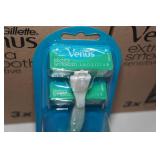 *12* Gillette Venus Extra Smooth Razors