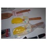 Assorted Kitchen - Wooden Spoons, Egg Slicer, Thermometer