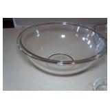Pyrex Glass Mixing Bowls