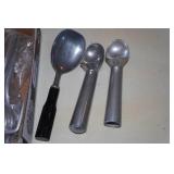 Assorted Kitchen - Juicer, Pizza Cutter, Egg Slicers