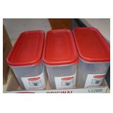*3* Rubbermaid Food Storage Containers