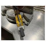 DeWALT 12" Sliding Compound Mitre Saw. DW708. Tested. Works.