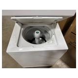 Whirlpool Stackable Washer/Dryer. Mod WGT4027EWO