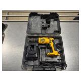 DeWALT 1/2" Cordless Adjustable Hammer Drill DW996 with Carry Case and Charger. Tested. Works.