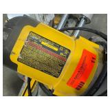 Dewalt 12" Double Bevel Sliding Compound Miter Saw DWS779