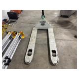Roughneck Pallet Jack 4400 lb Capacity.  Bent Handle. Works Well.