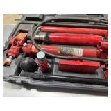 Strongway 10 Ton Hydraulic Ram System.