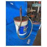Hydraulic fluid pump