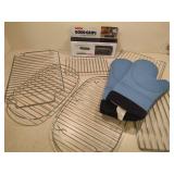 Metal Cooling Racks, Oven Mitts & New Thermometer