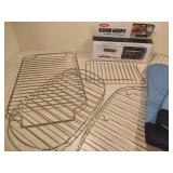 Metal Cooling Racks, Oven Mitts & New Thermometer
