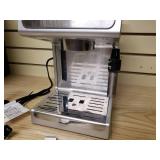 Delonghi Expresso and cappuccino maker