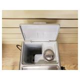 Delonghi Expresso and cappuccino maker