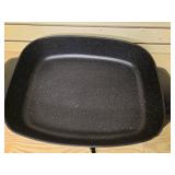 Elite Gourmet XL Heavy Duty 16" x 13" Electric Skillet- includes cord
