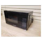 Chefman Microwave oven