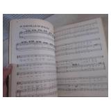 (BS) 4 Sheet Music Books - The Beac...