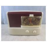 (BSB) Vintage Emerson Tube Radio - ...