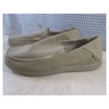 (BSB) Pair of Crocs Size 13...