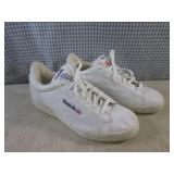 (BSB) Pair of Reebok Shoes Size 11...