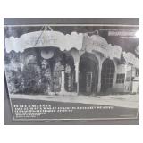 (D-4) Framed Vintage 1968 Family Do...