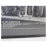 (D-4) Framed Vintage 1968 Family Do...