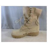 (BS) Pair of Wellco Vibram Boots Si...