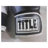 (CSB) Title Leather Boxing Gloves 1...