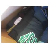 (BR1) Large Box Full of Assorted Cl...
