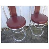 (RMC) Pair of Vintage Metal Stools ...