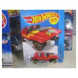(EC1) Assorted Hot Wheels in Packag...
