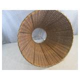 (EW3) Vintage Hand-Woven Rattan Lam...