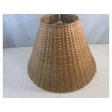 (EW3) Vintage Hand-Woven Rattan Lam...
