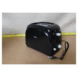 Proctor-Silex Drip Coffeemaker, Sunbeam Toaster Model 3910, and Metal Roasting Pan