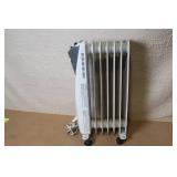 Dayton Oil Filled Heater Model 1VNX2A with Adjustable Thermostat