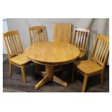 Round Oak Dining Table with Pedestal Base and 4 Chairs