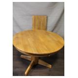 Round Oak Dining Table with Pedestal Base and 4 Chairs
