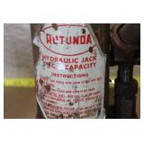 Set of 4 Vintage Hydraulic Bottle Jacks 2 Ton and 5 Ton Rotunda