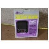 Royal Sovereign RST-900 Compact 5200 BTU Portable Ceramic Heater