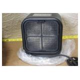 Royal Sovereign RST-900 Compact 5200 BTU Portable Ceramic Heater