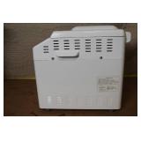 Hitachi HB-B101 Automatic Home Bakery Bread Maker with Original Box