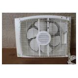 White-Westinghouse Window Box Fan with Adjustable Panels