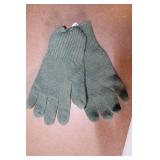 Set of 3 Pairs Winter Gloves Assorted Styles Including Waterproof