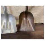 Set of 3 Heavy Duty Metal Scoop Shovels with Wooden Handles