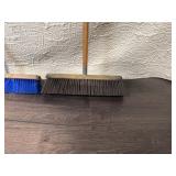 Set of 3 Push Brooms with Wooden Handles