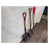 Set of 3 Square Point Shovels and 3 Round Point Shovels with Wooden Handles